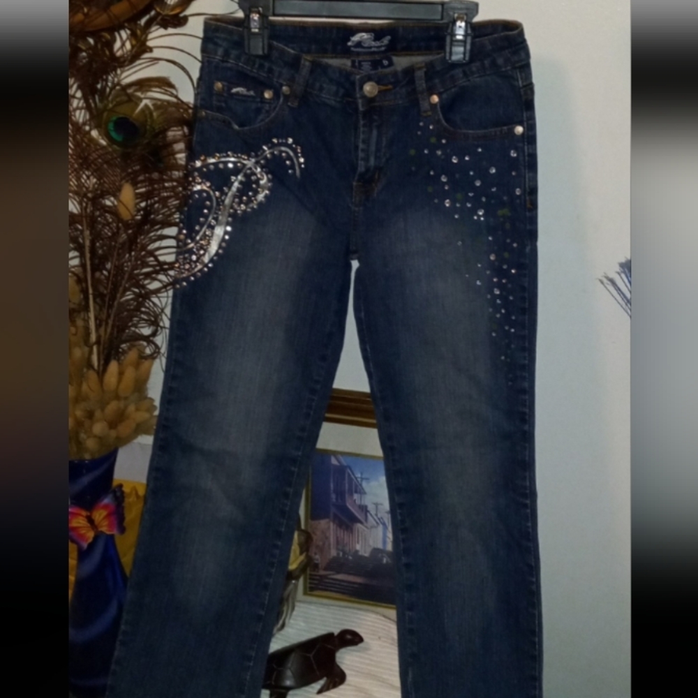 Blingy jeans, cute as can be.